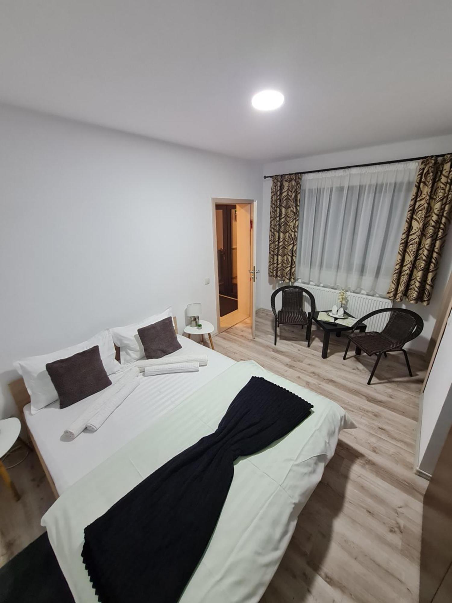 Vila Emma Rasnov Quarto foto